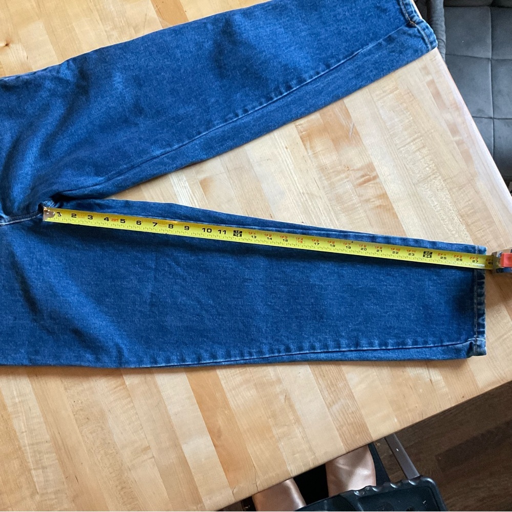 Bill Blass Dark Blue Straight Leg Jeans - Picture 10 of 12